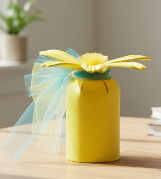 Artisan Handcrafted Candle Box – Yellow Daisy